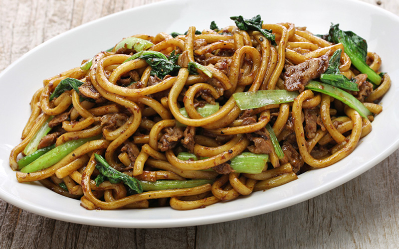 Découvrez cette savoureuse et délicieuse recette de nouilles Shanghai: Recette Kim Phat de la semaine